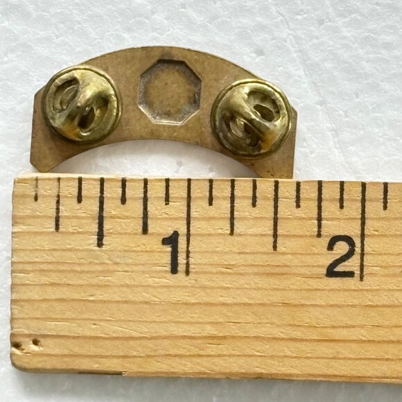 VTG 2003 Harley Davidson Owners‎ Group 20 Years of Hog Commemorative Pin back - Picture 4 of 6